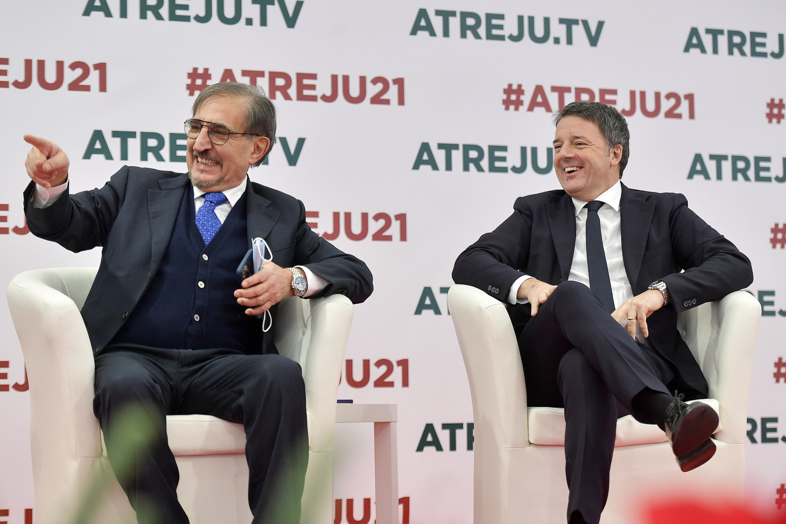 Influencer di Palazzo Chigi: Renzi vs Meloni