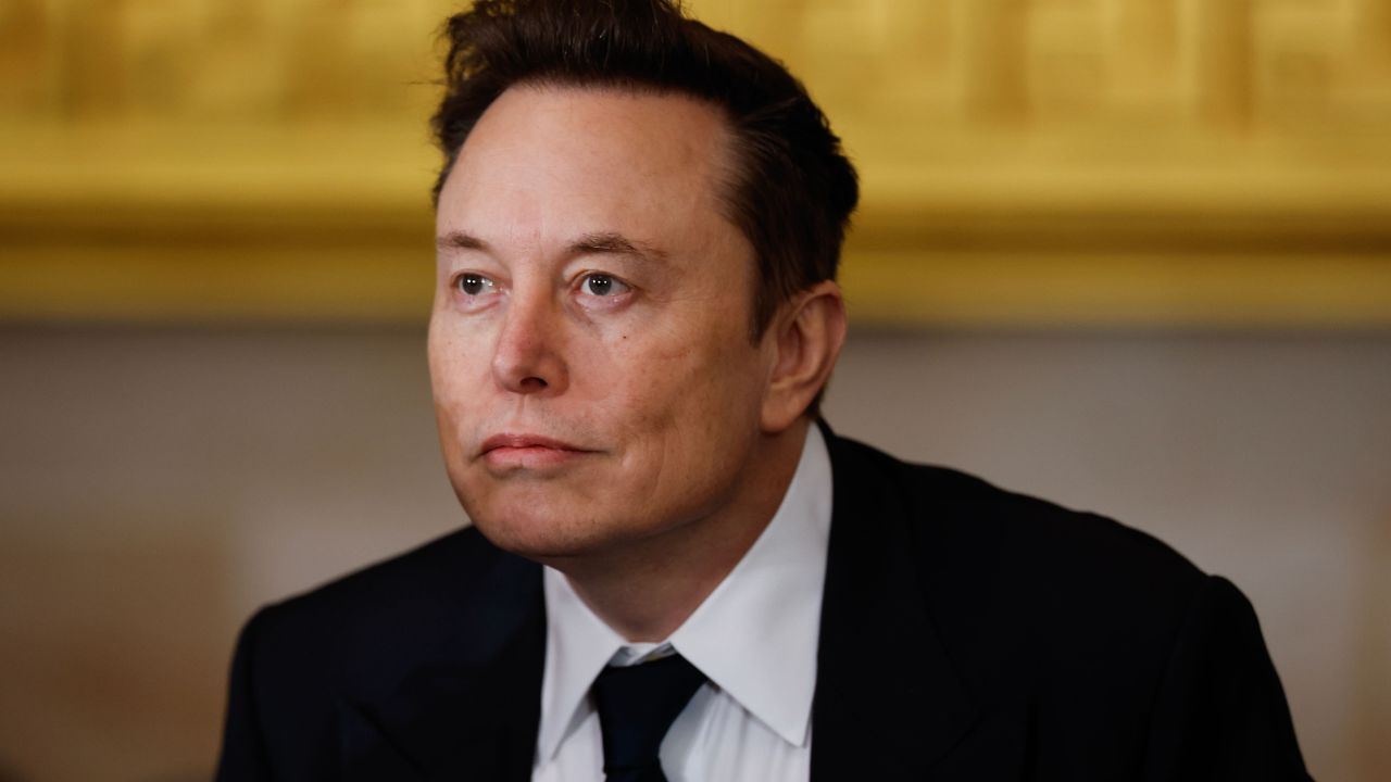 Musk e l’UE: nessuna multa, ma X resta nel mirino di Bruxelles