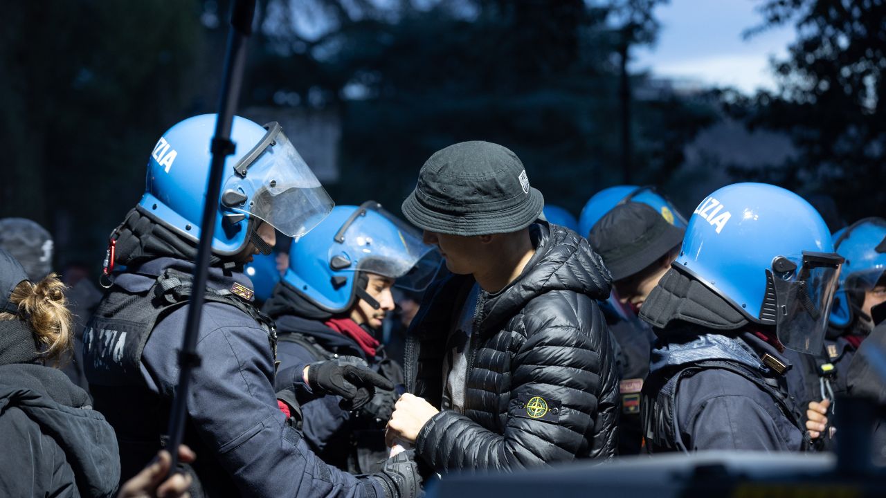 Regno Unito, algoritmo per prevedere gli omicidi: è polemica sul progetto del Governo