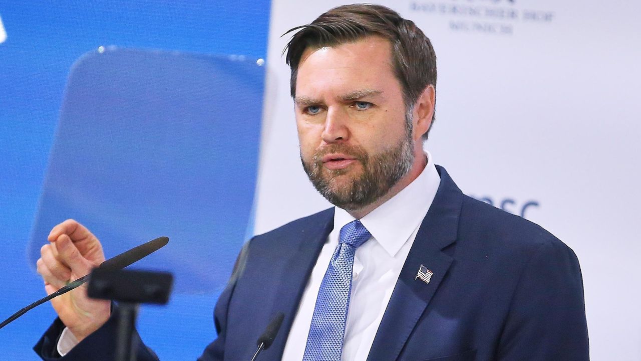Meloni riceve JD Vance a Palazzo Chigi: focus su sicurezza e cooperazione