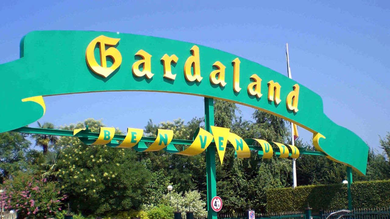 Gardaland, pensilina fotovoltaica per abbattere Co2