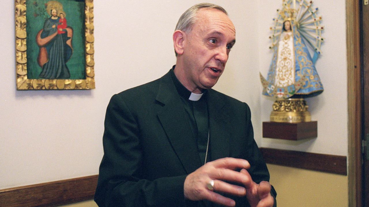Il segreto di Papa Francesco: incontrò uno psichiatra in dittatura
