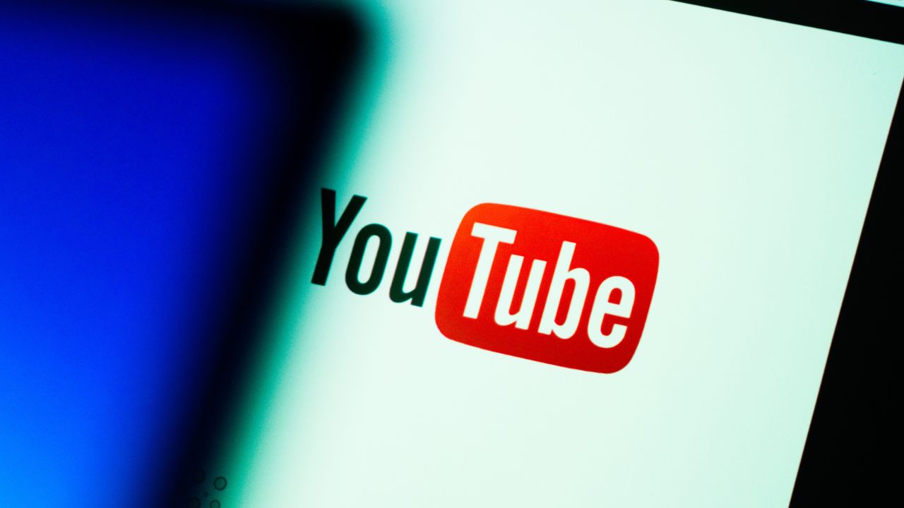 YouTube: compie vent’anni il primo video “Me at the Zoo”