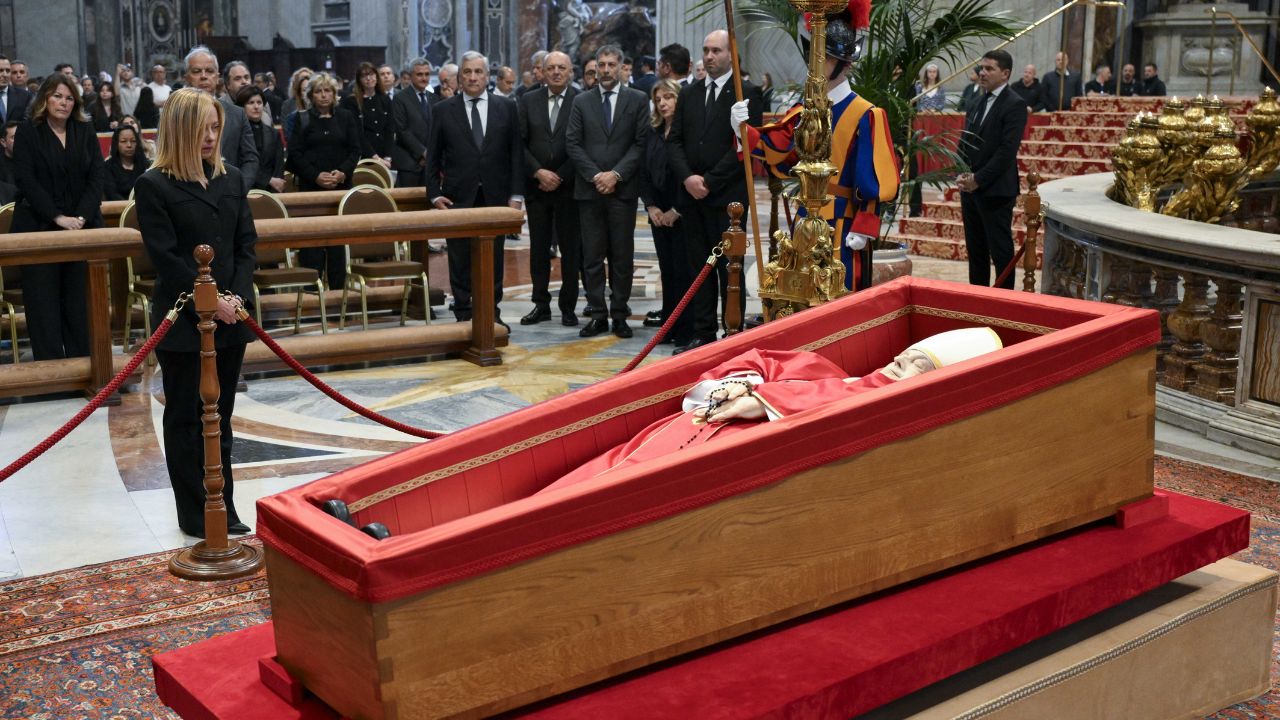 Speciale Papa Francesco-In diretta da Piazza San Pietro