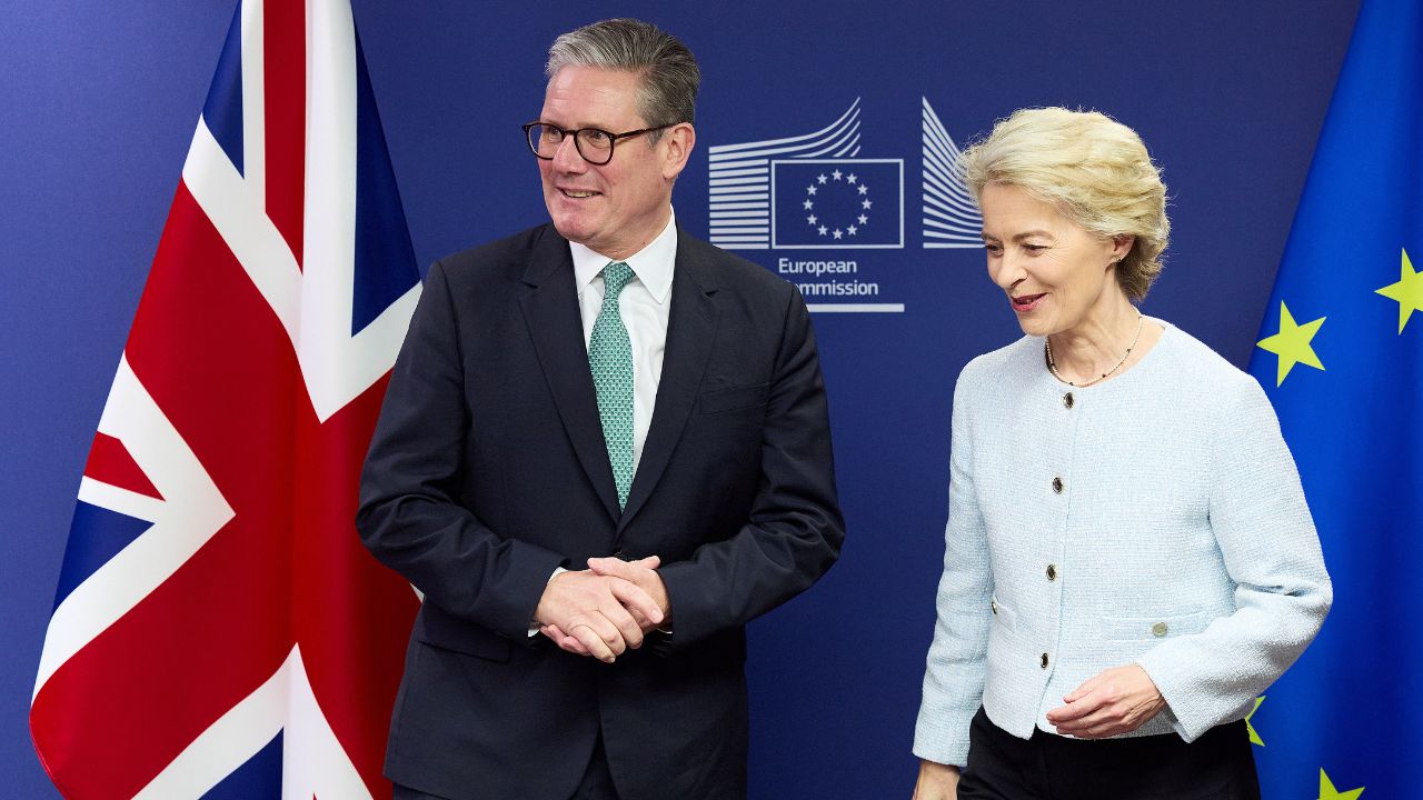 Trump sospende i dazi, von der Leyen: “Passo verso la stabilità”
