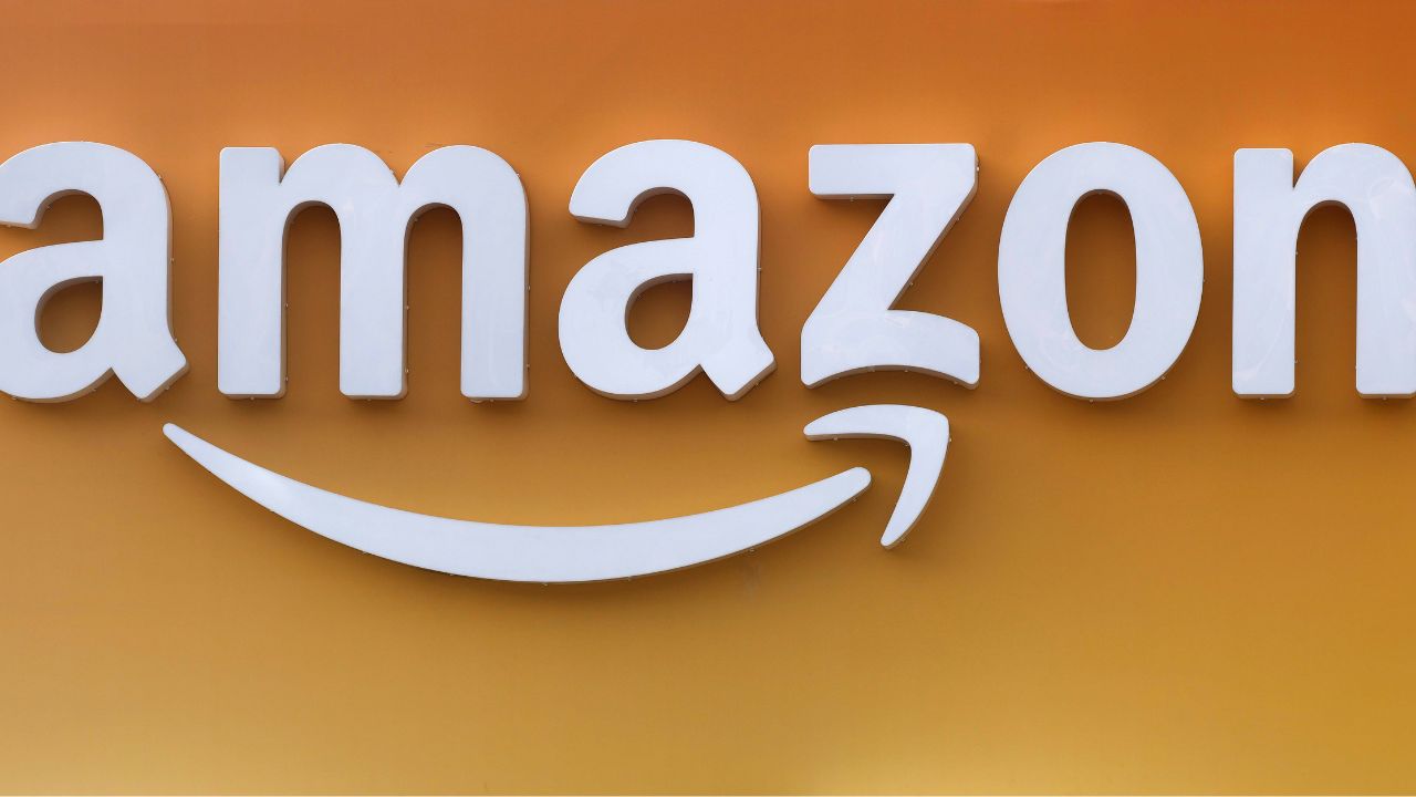 Amazon amplia l’assistenza vocale con Alexa Plus potenziata da IA