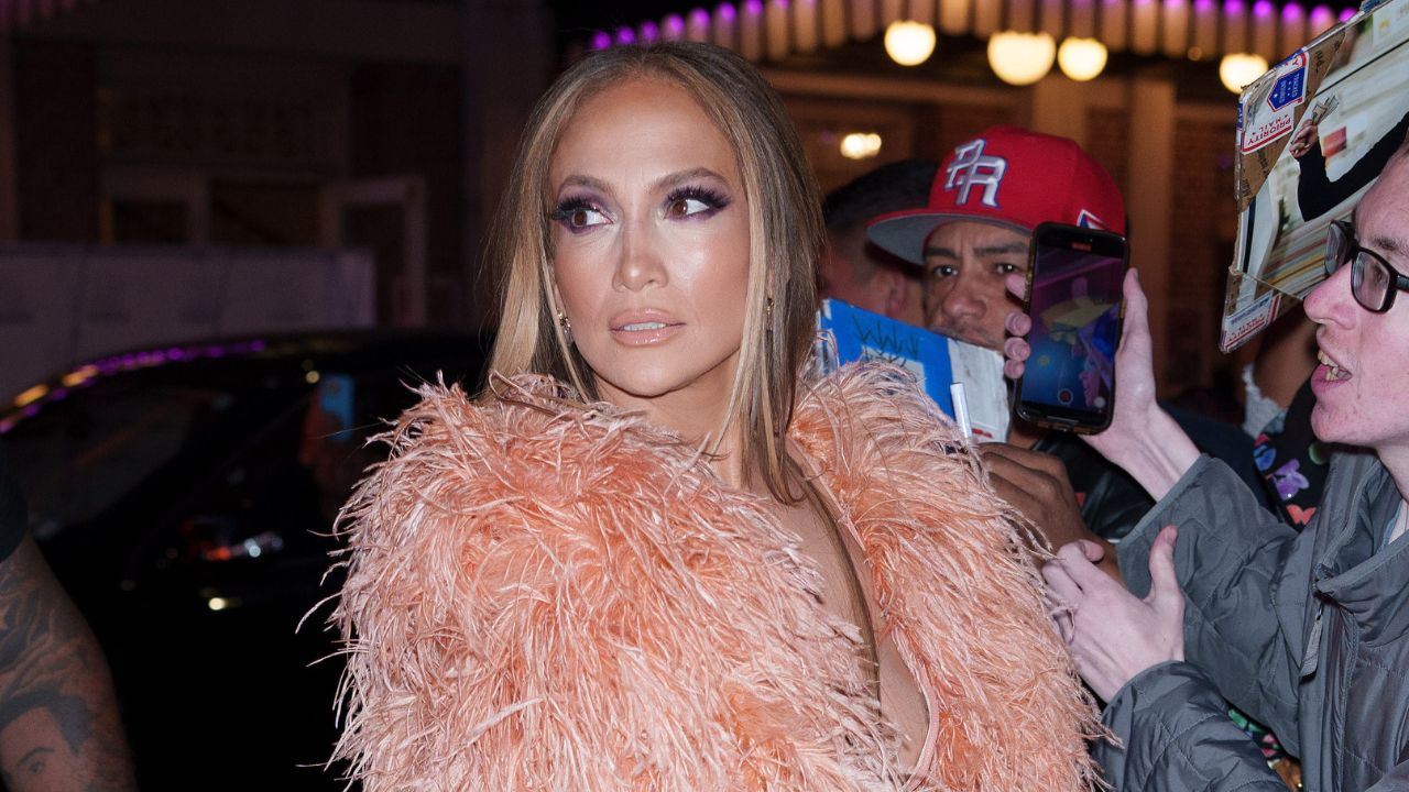 Jennifer Lopez a Lucca: per vederla ci vuole un mutuo, altro che pop-olare!