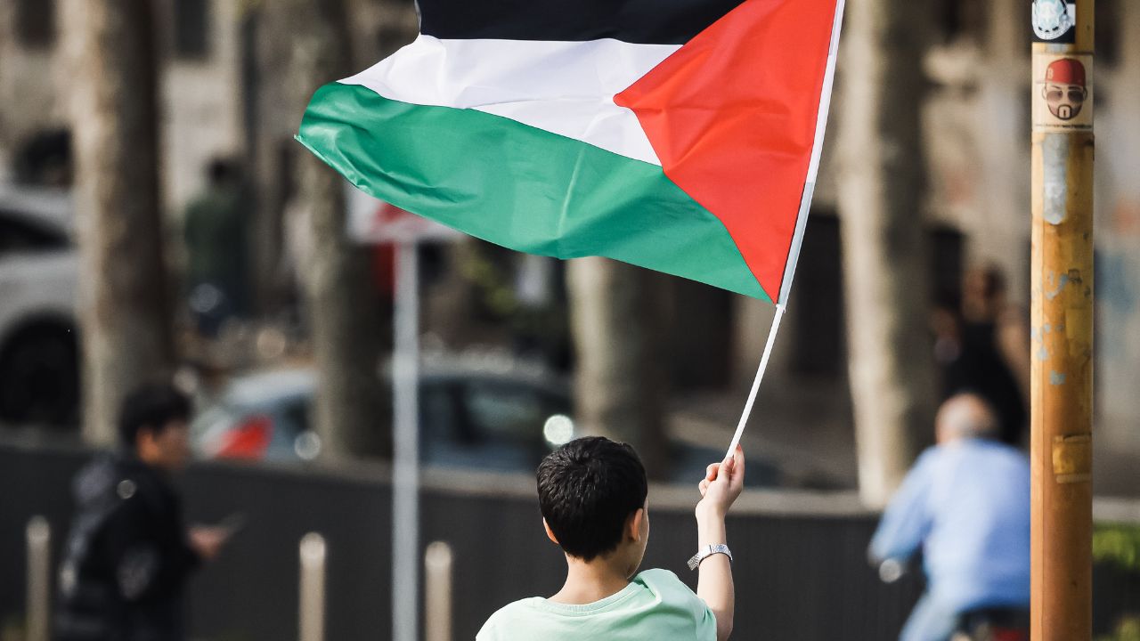 “Napoli 4 Gaza”: non era un errore, era un capolavoro