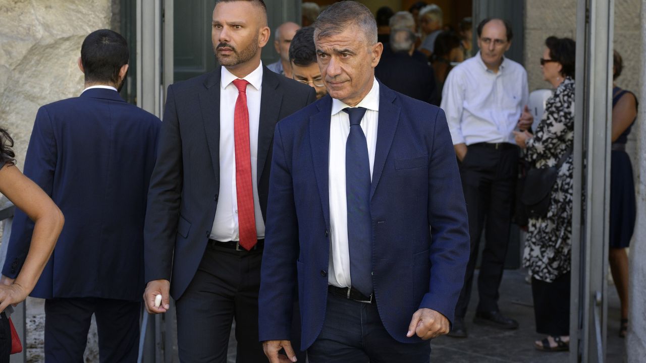 Pecoraro Scanio: “24 anni di boom per i giovani agricoltori con mercati e agriturismi”