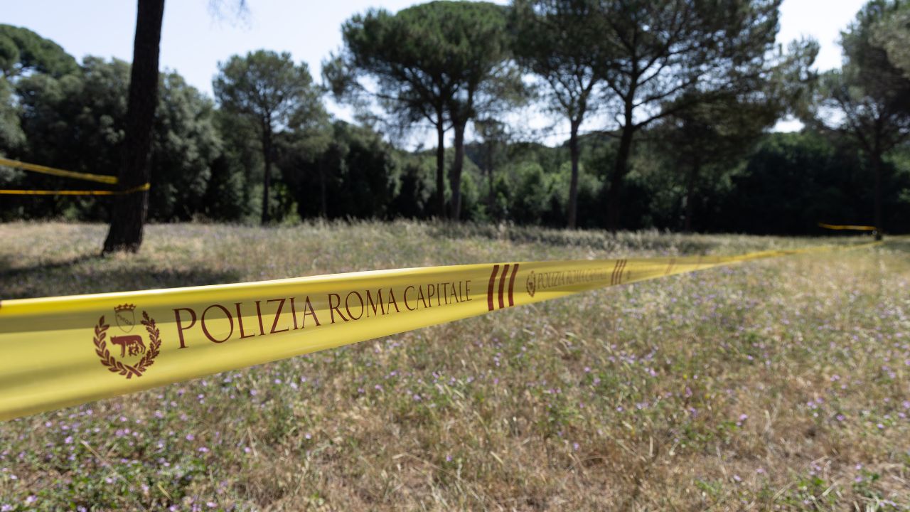 Il mistero che avvolge Villa Pamphilj: le indagini in loco e sulle vittime proseguono senza sosta