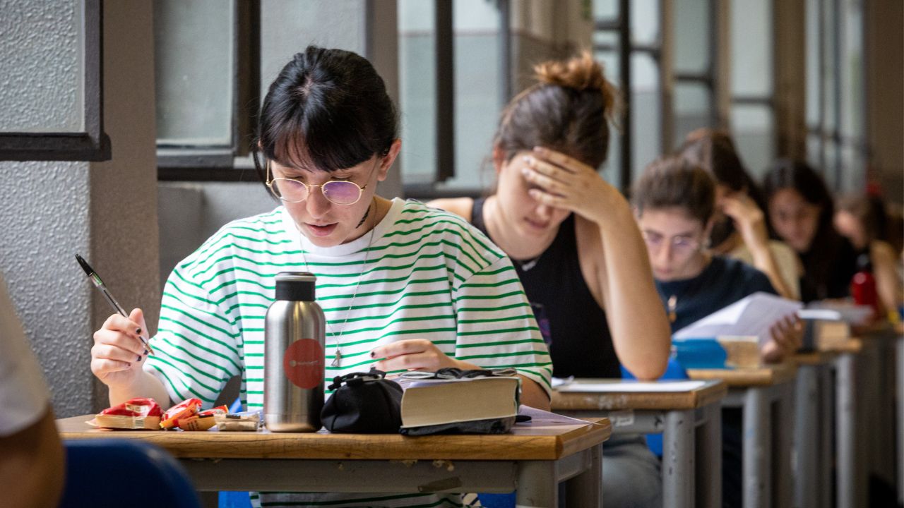Maturità 2025 al via il 18 giugno: sono 524.415 i maturandi