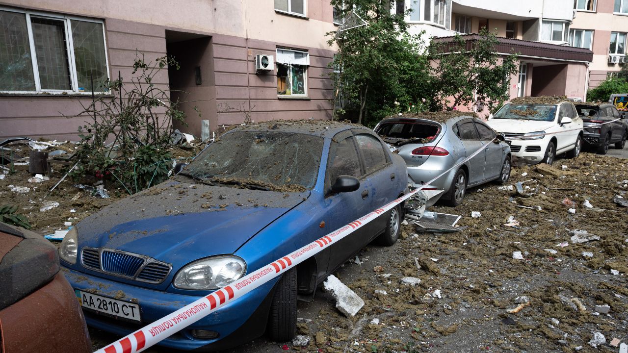 Pioggia di missili e droni su Kiev: almeno 15 morti e oltre 100 feriti