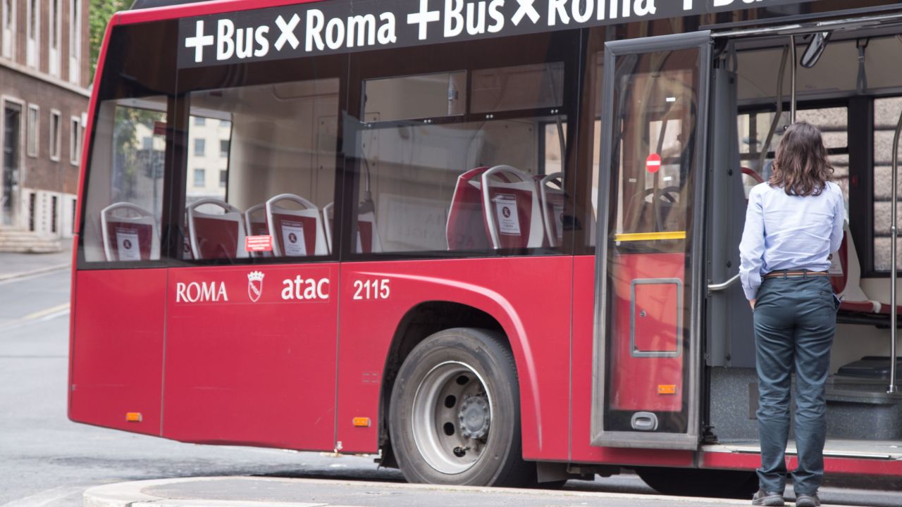 Venerdì nero, sciopero dei trasporti: disagi a Roma e in tutta Italia