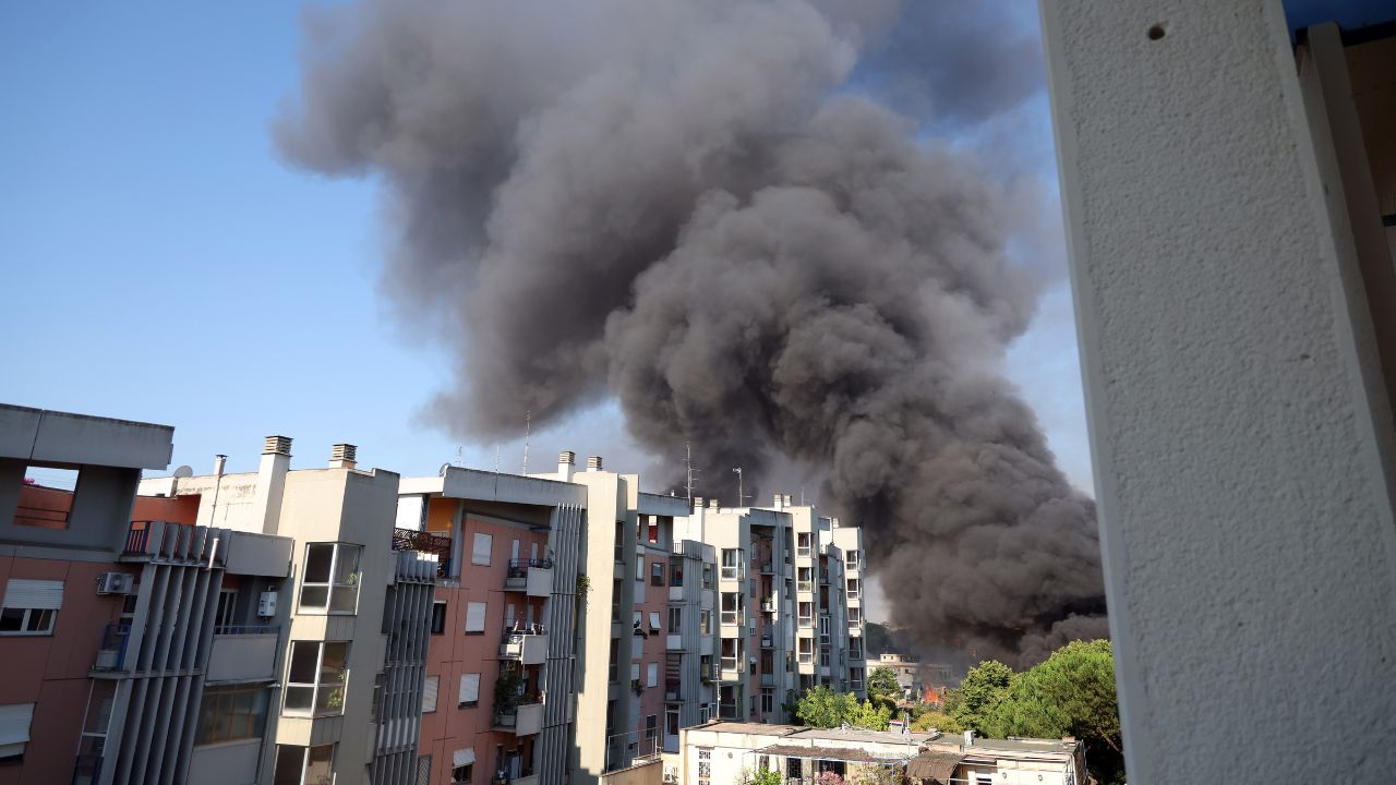 Esplosione a Roma: 21 i feriti, panico tra i cittadini del quartiere prenestino