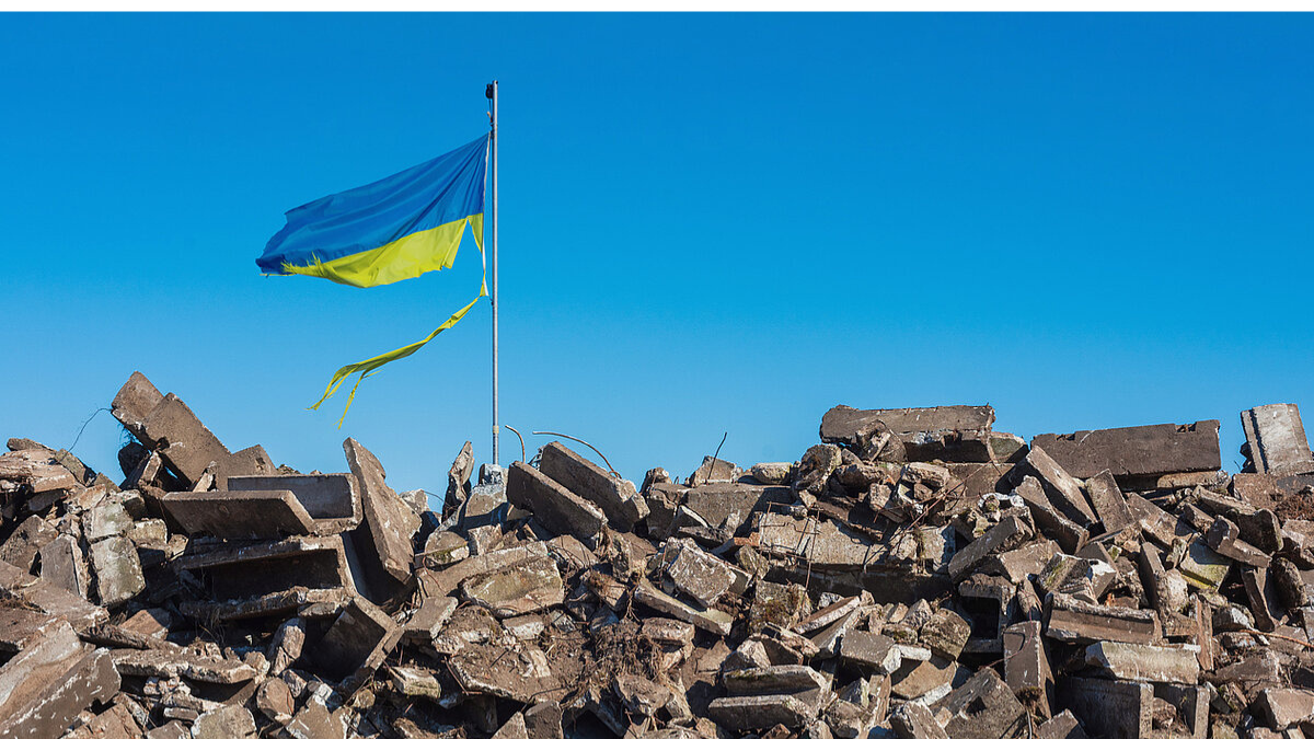 Ucraina, primi colloqui trilaterali tra Kiev, Mosca e Washington negli Emirati: il Donbass resta il nodo chiave