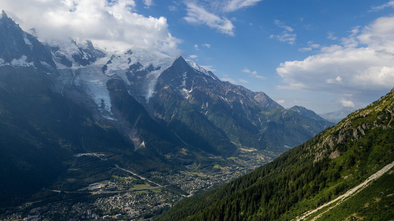 Monte Bianco, una carota di ghiaccio rivela 12.000 anni di clima europeo
