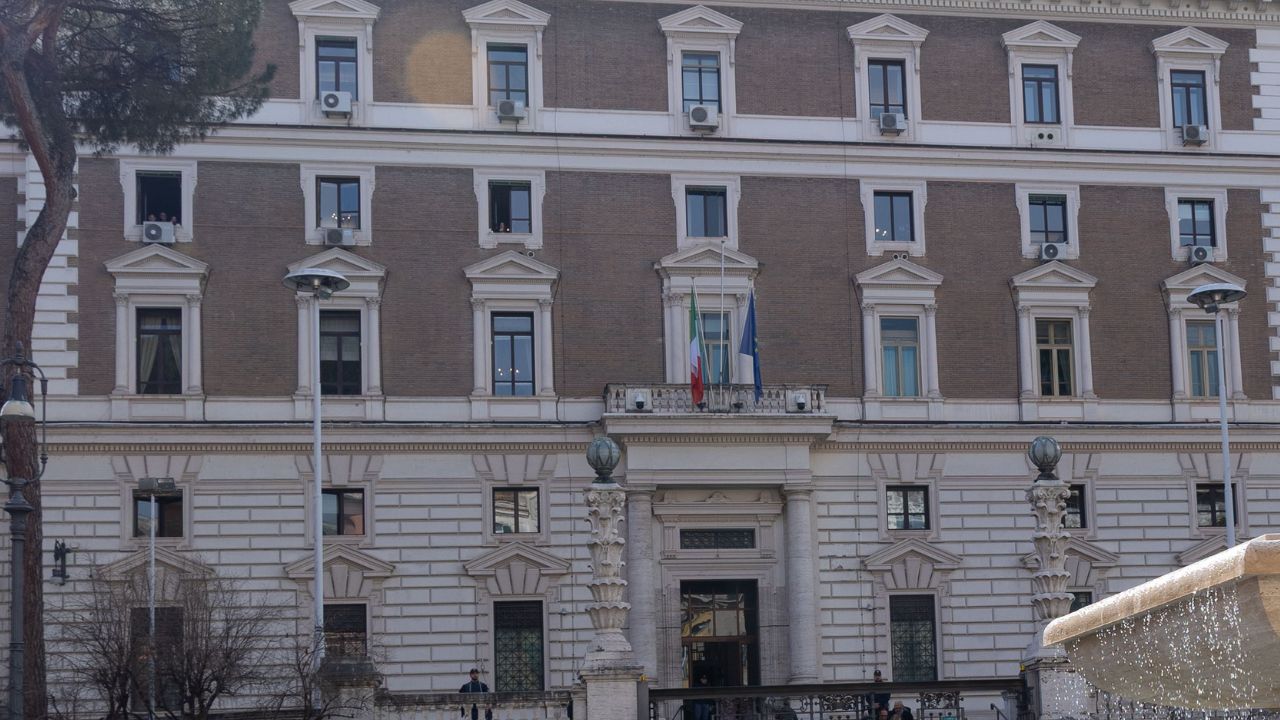 Immigrazione, vertice al Viminale Piantedosi, Retailleau e Dobrindt
