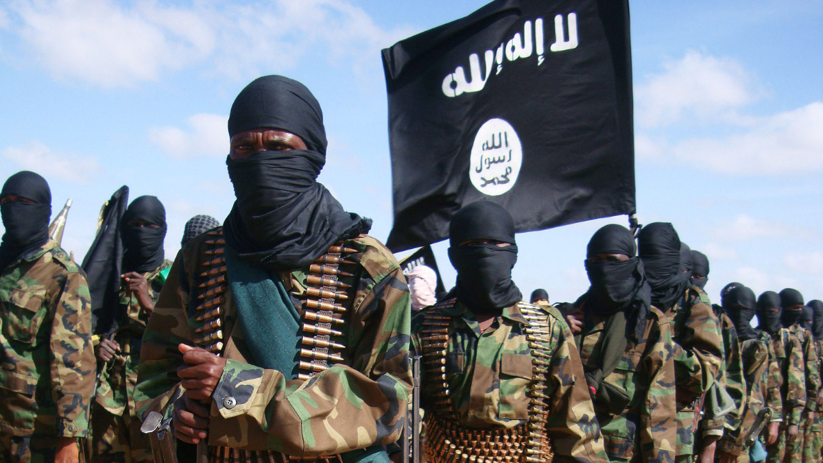 TikTok jihad, la nuova minaccia: minori radicalizzati dall’Isis 2.0 tra social e intelligenza artificiale