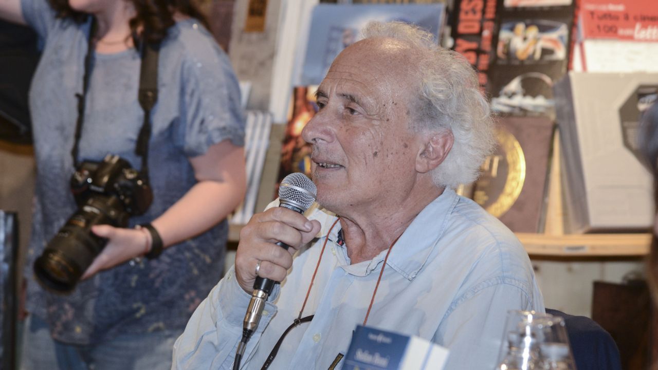 E’ morto lo scrittore Stefano Benni, maestro della satira e della fantasia italiana
