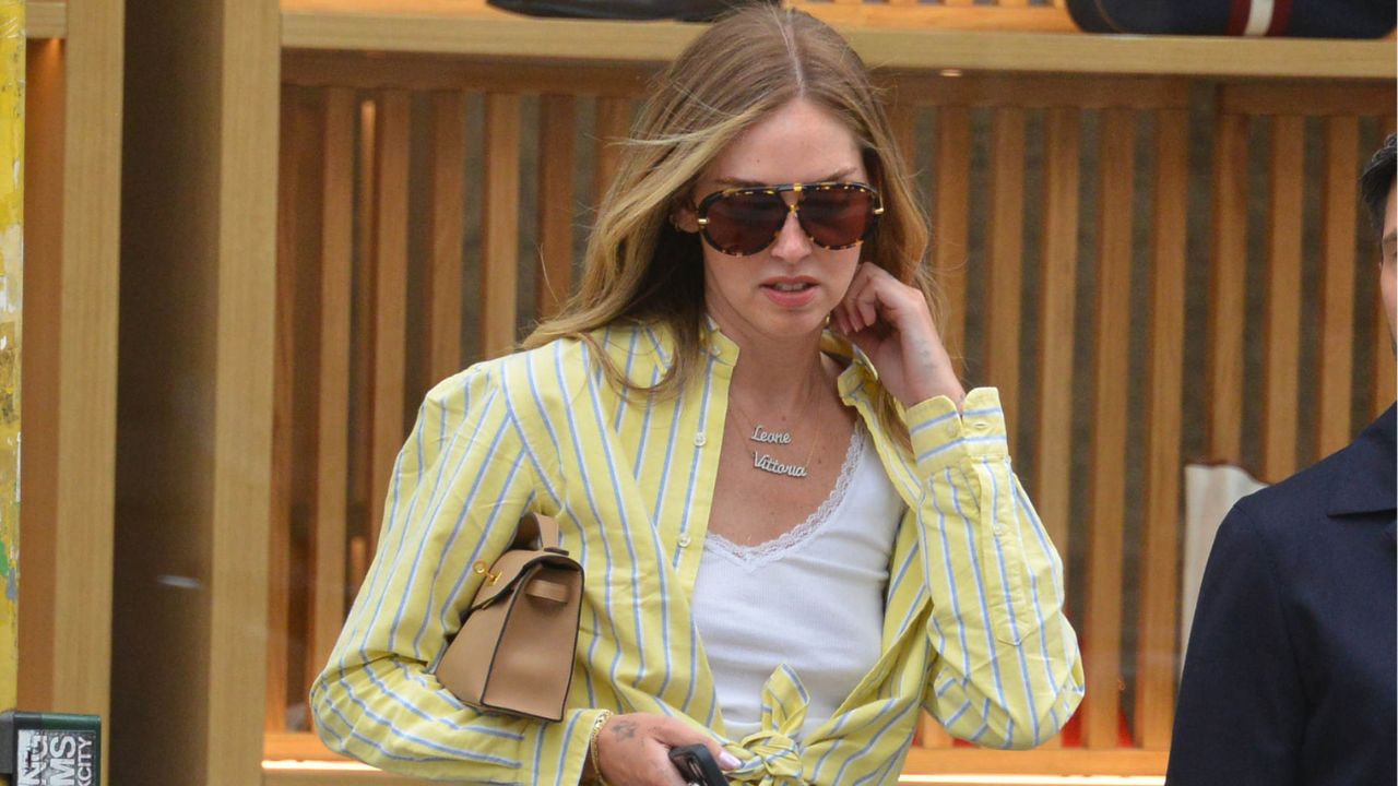 Chiara Ferragni davanti ai giudici per il Pandoro-Gate: il processo per truffa che segna la caduta dell’impero social
