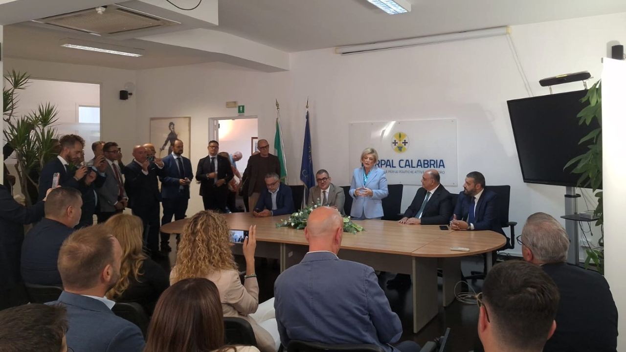 Calderone a Reggio Calabria: visita all’Arpal su lavoro e innovazione