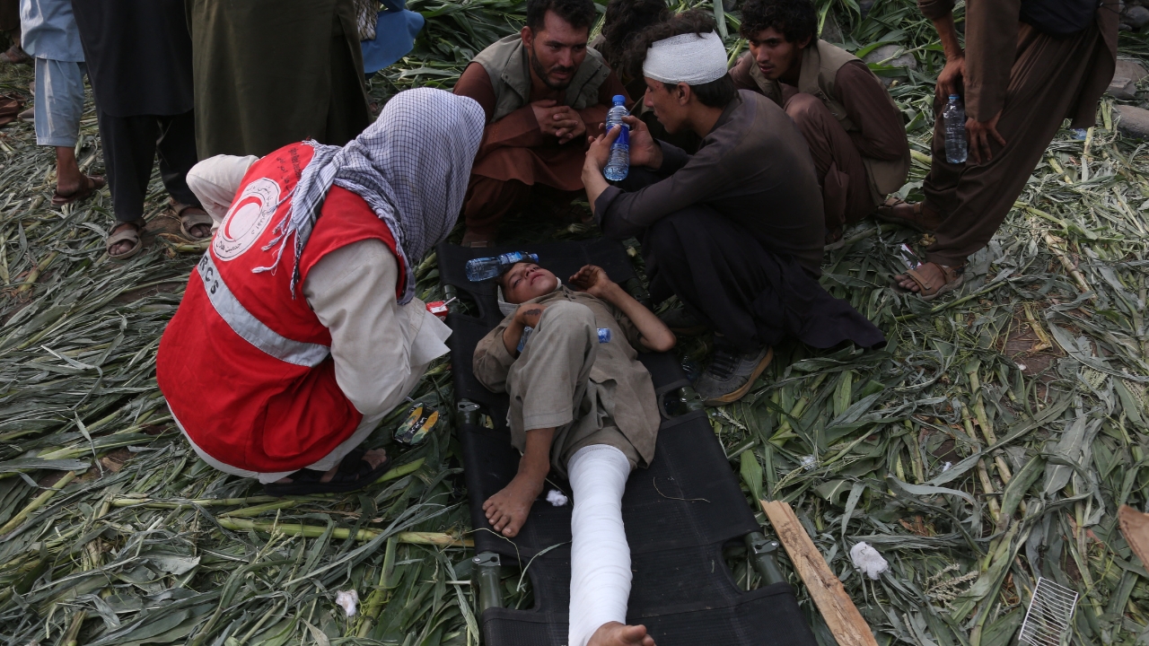 Afghanistan, terremoto da incubo: oltre 1.400 morti. Aiuti in ritardo e villaggi ancora isolati