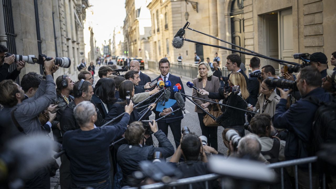 Francia, Sébastien Lecornu si dimette: è il premier con il mandato più breve