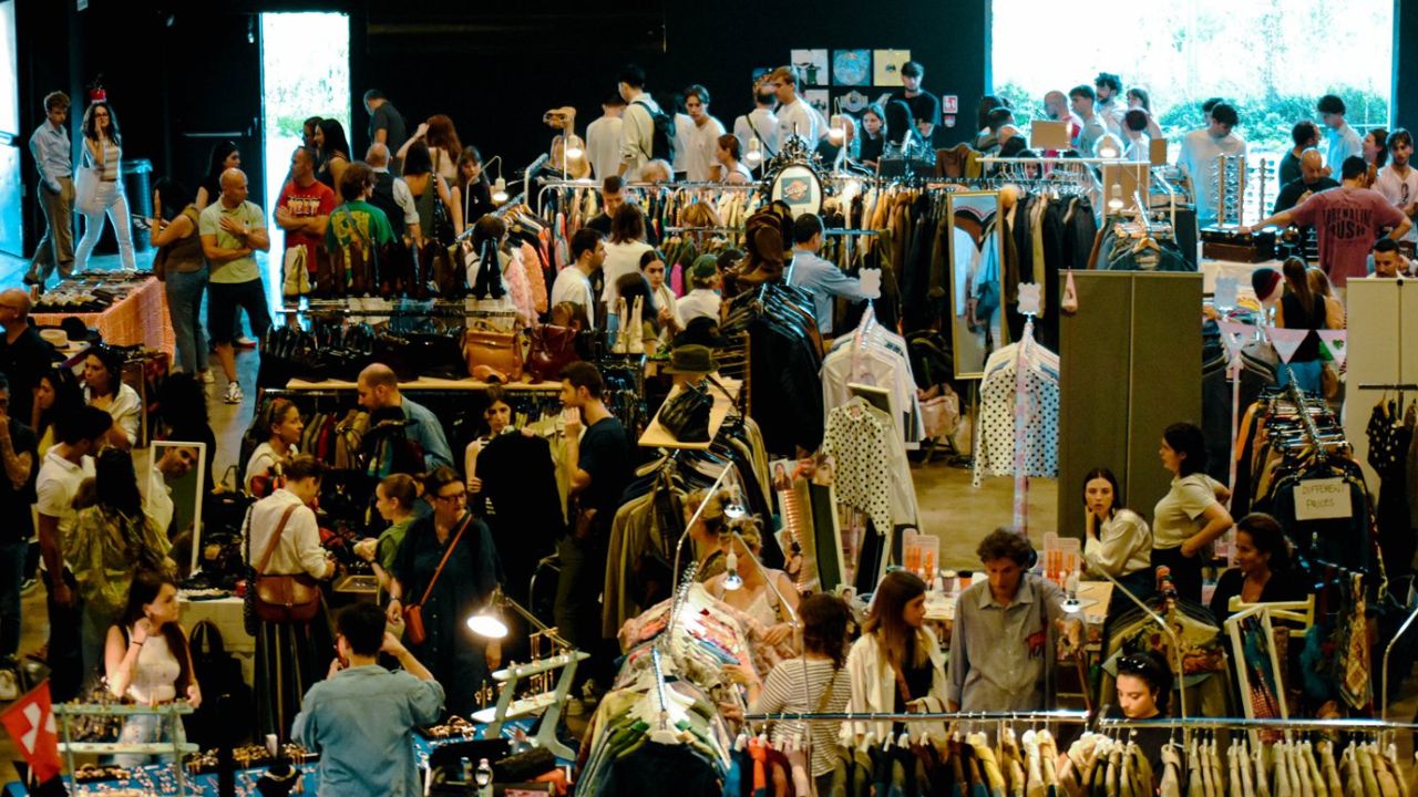 Comprare, vendere, scambiare: all’East Market, evento del vintage milanese, è possibile