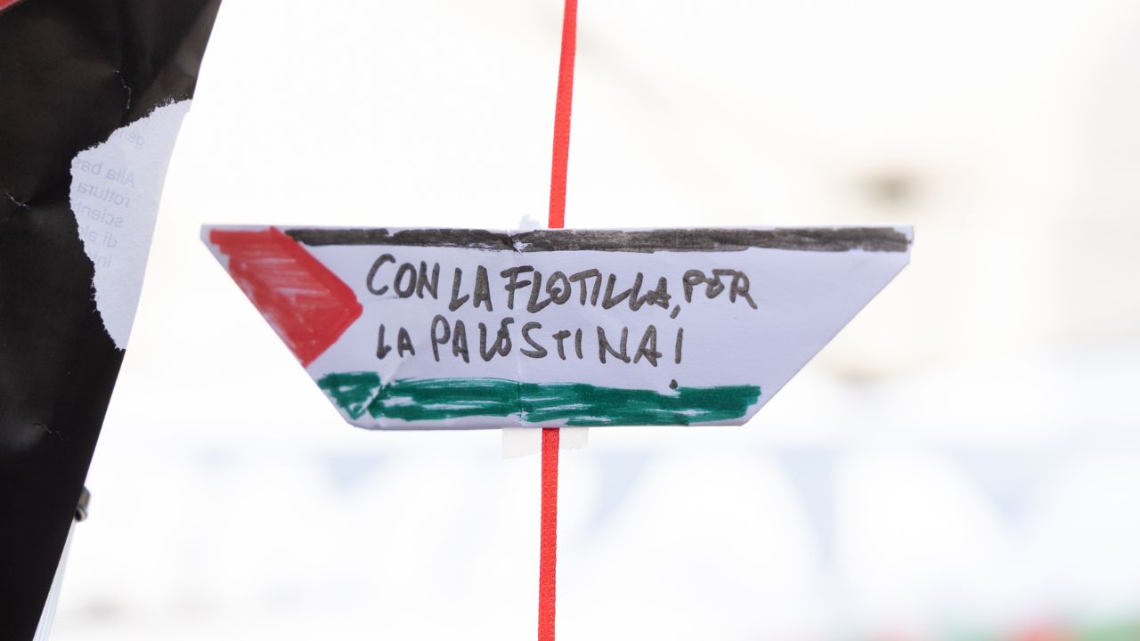 Dopo l’abbordaggio della Flotilla, l’USB proclama lo sciopero generale del 3 ottobre: «Israele ha violato il diritto internazionale»