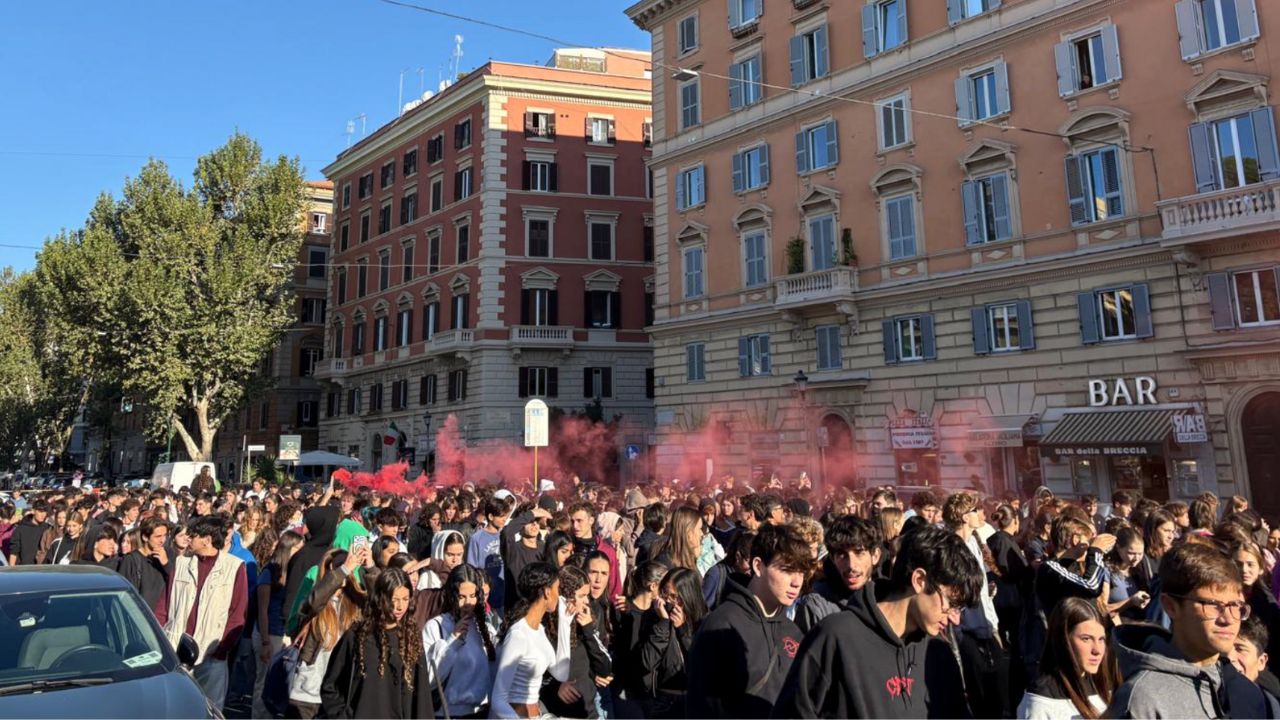 Sciopero generale, a Roma treni cancellati e ritardi fino a 80 minuti