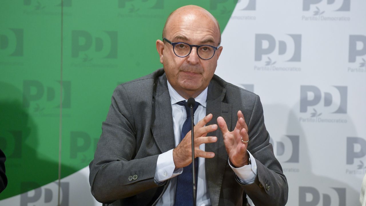 Manovra: Misiani, contributo banche? Gestione caotica e contraddittoria