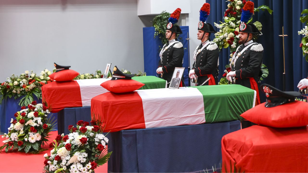 Padova, funerali di Stato per i tre carabinieri uccisi nell’esplosione di Castel d’Azzano