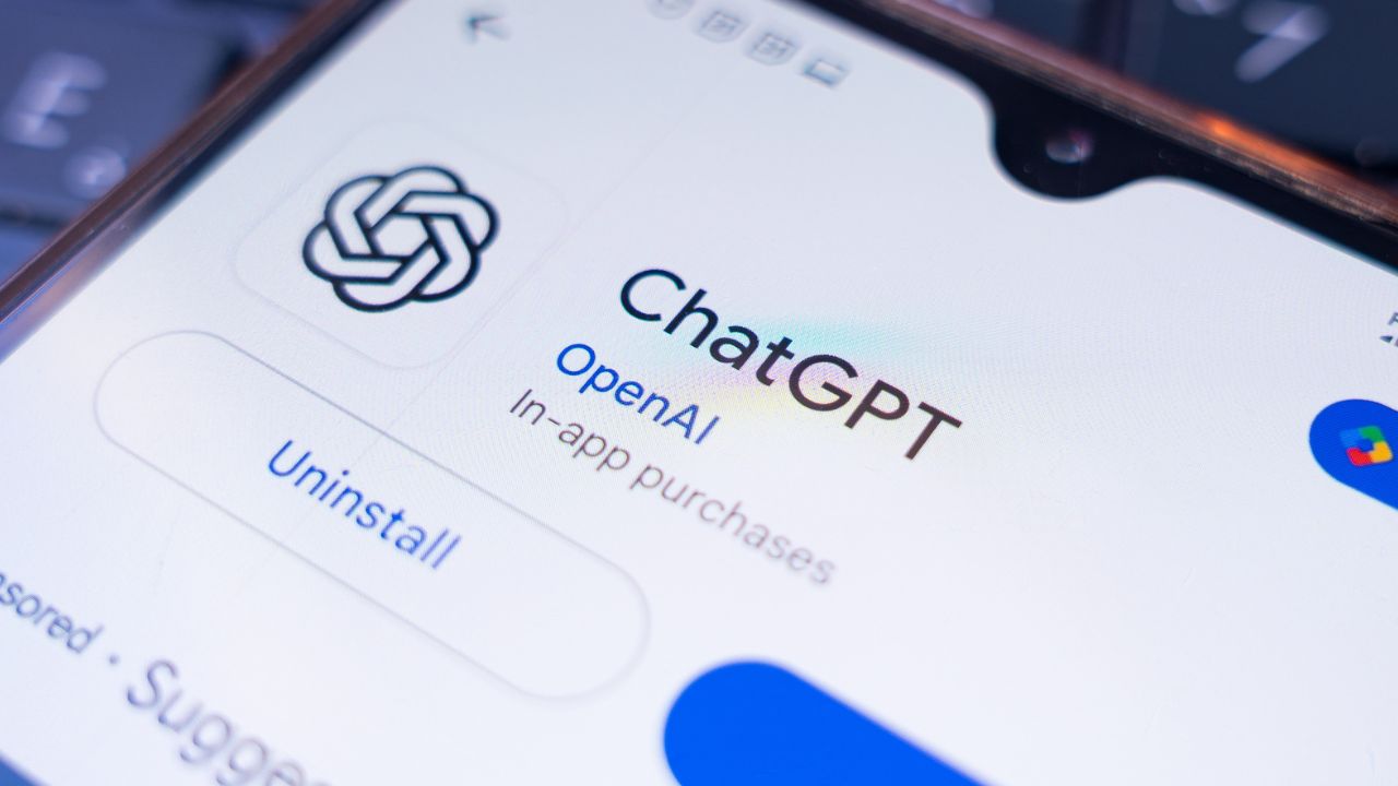 Così ChatGPT ti impedisce di scrivere del Garante della Privacy, la censura arriva online