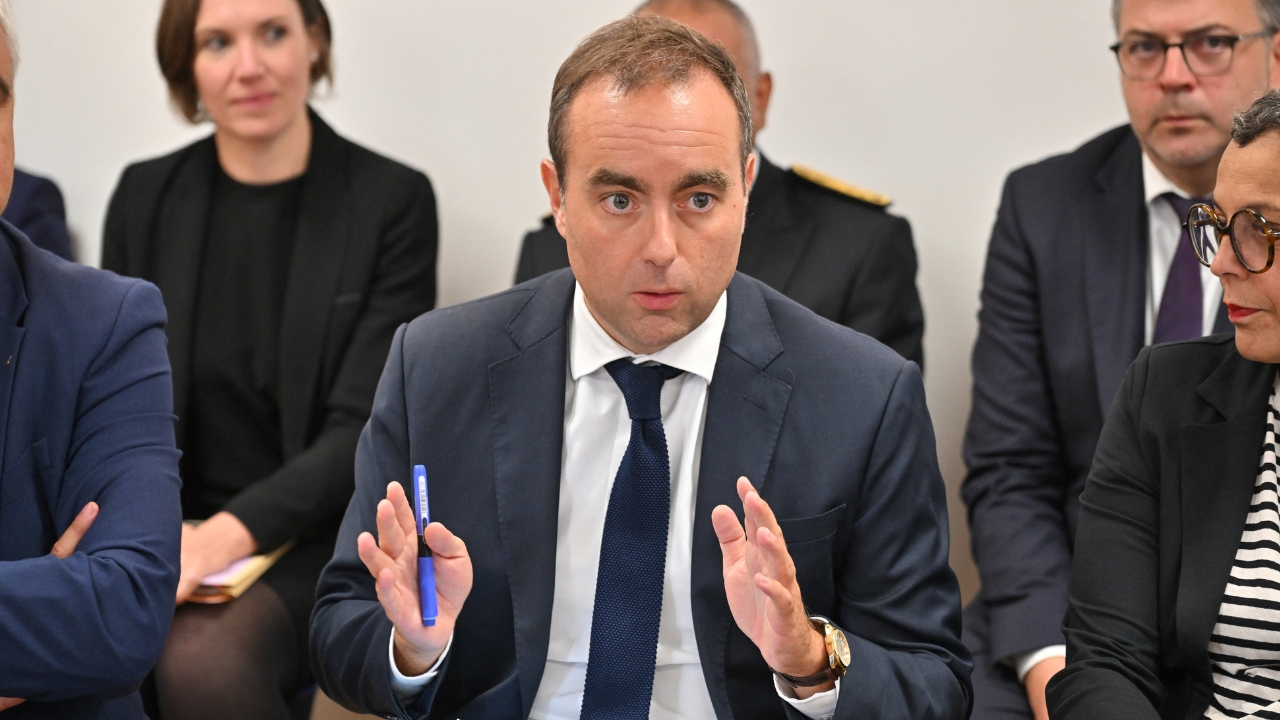 Francia, nasce il governo Lecornu: Macron scommette su stabilità e compromesso