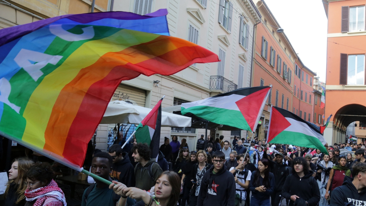 Sciopero generale per Gaza, scontro frontale tra governo e sindacati: il garante lo dichiara illegittimo. Landini rilancia: “Avanti lo stesso”