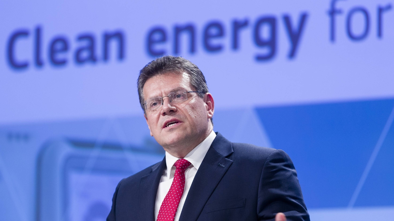 Dazi Usa e accordo Mercosur, Sefcovic a Roma per convincere l’Italia: “Difendere la nostra economia, non dividerla”