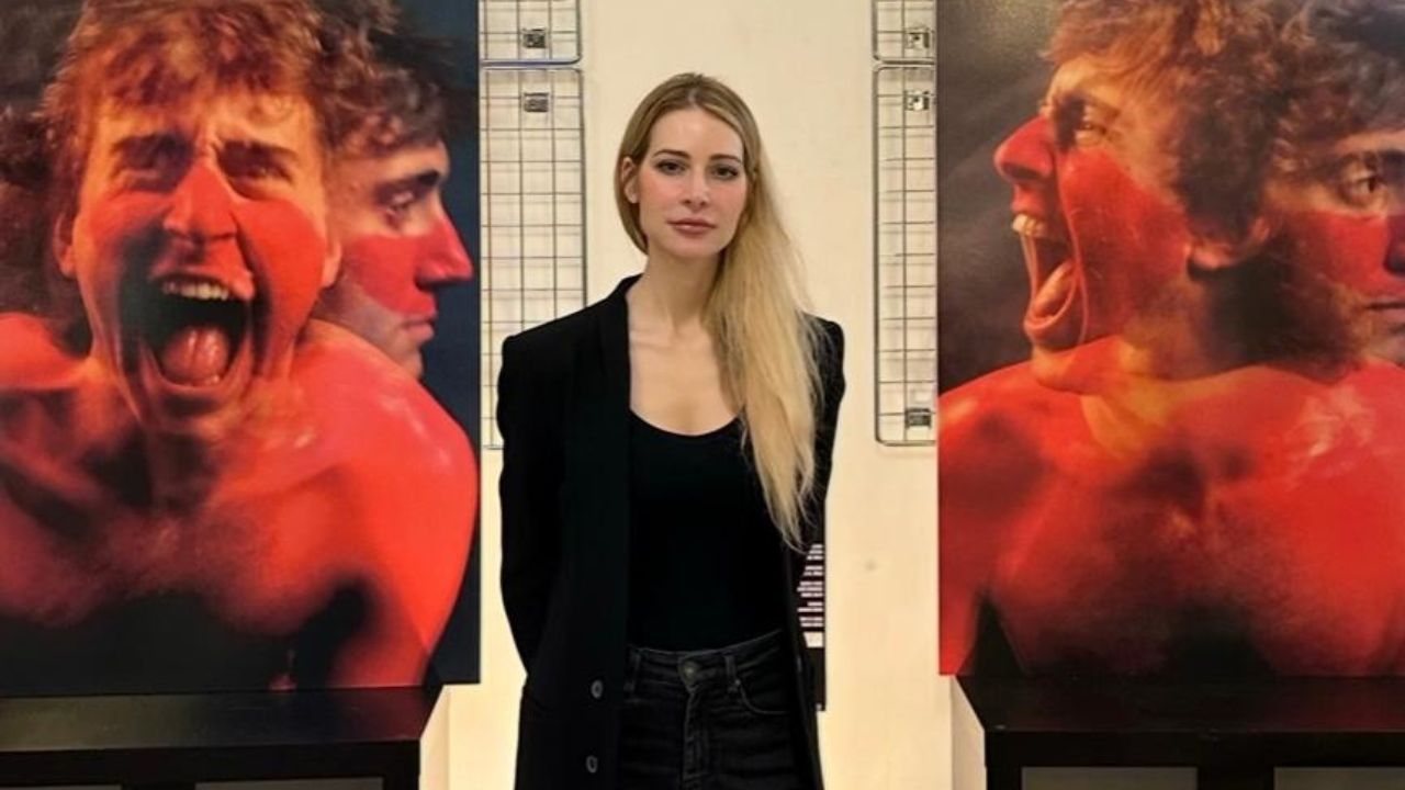 The Blonde Argonaut in via Margutta: Amanda Rosi presenta l’opera Animus Anima, anteprima della sua permanente in galleria