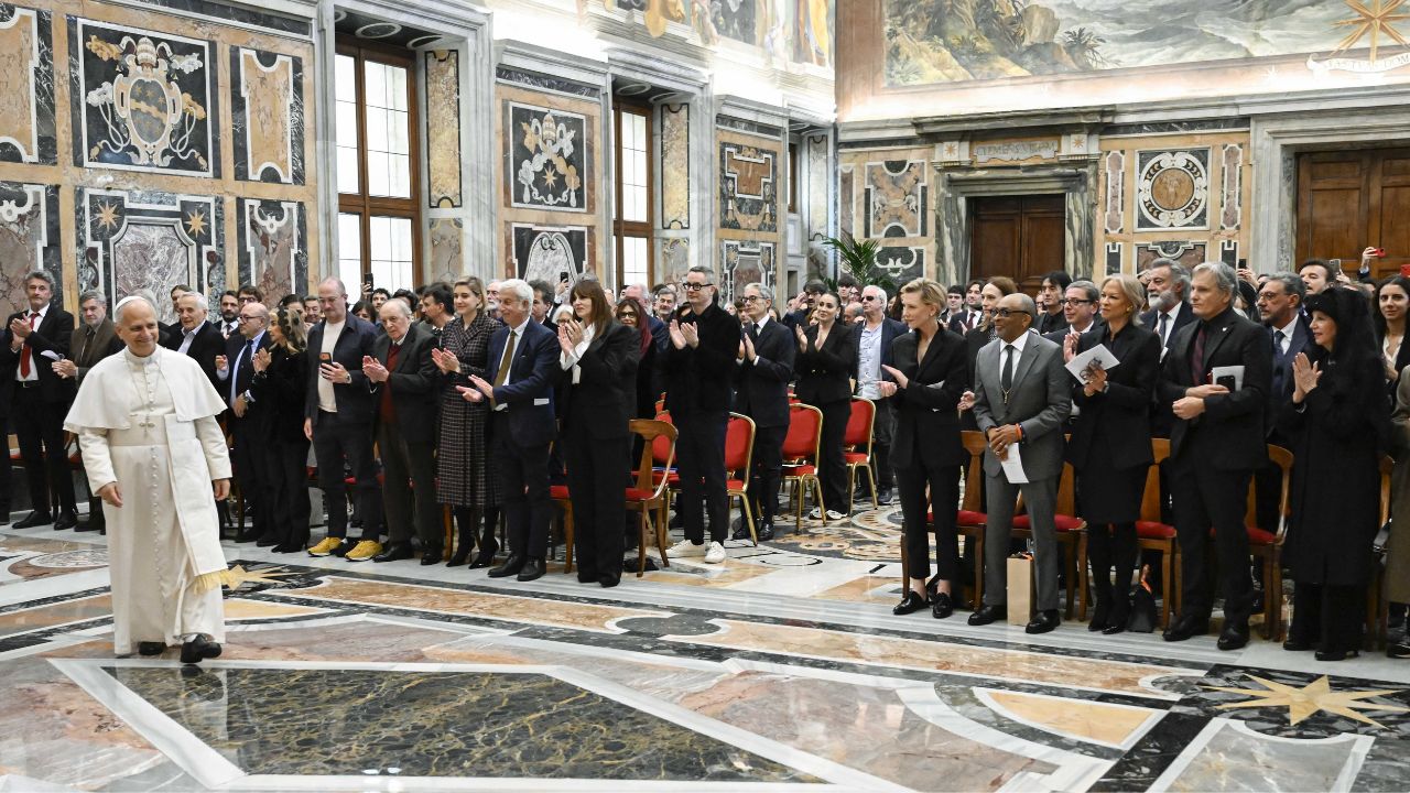 L’appello di Papa Leone XIV per la difesa di sale cinematografiche e teatri