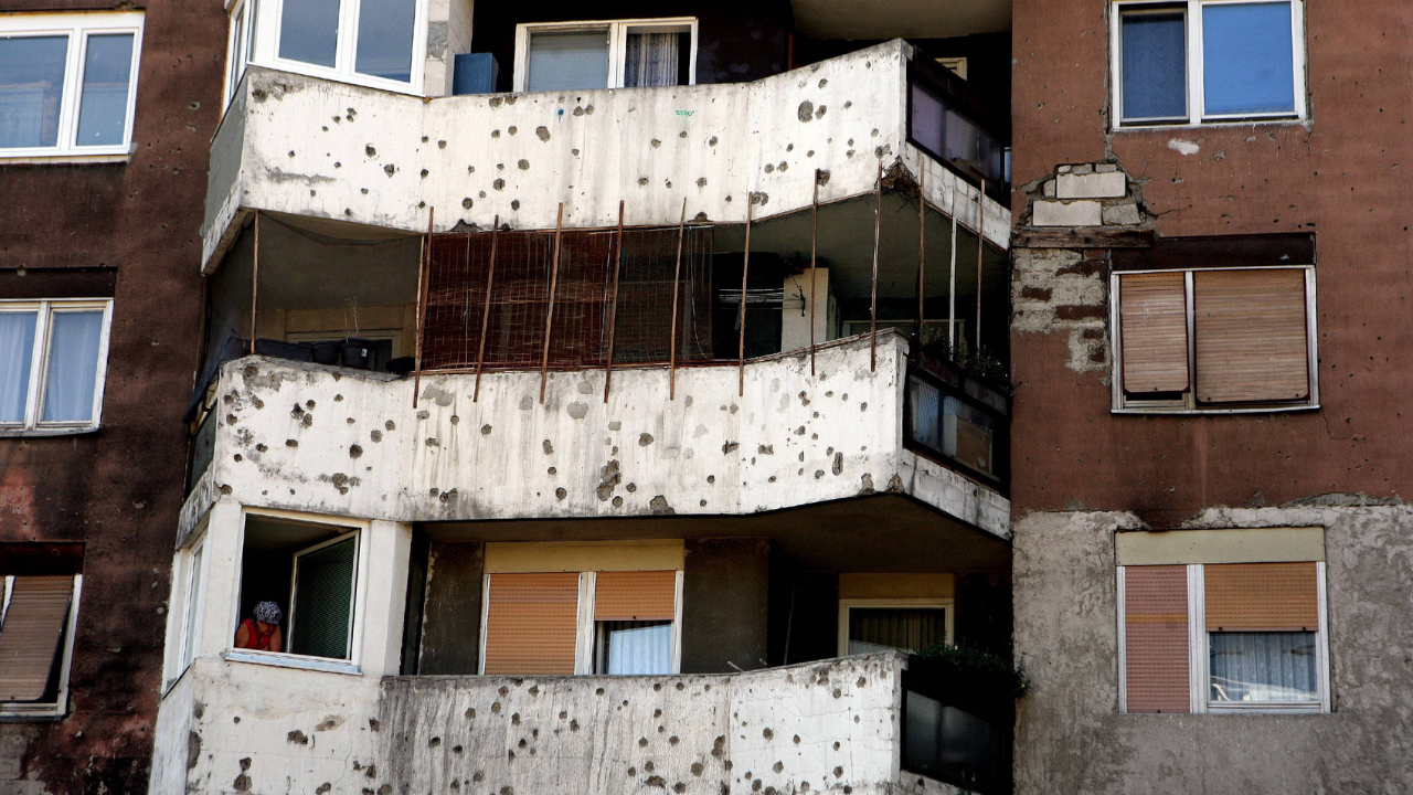 Cecchini italiani a Sarajevo: l’ex 007 bosniaco accusa il Sismi, «sapevano dei turisti della morte»