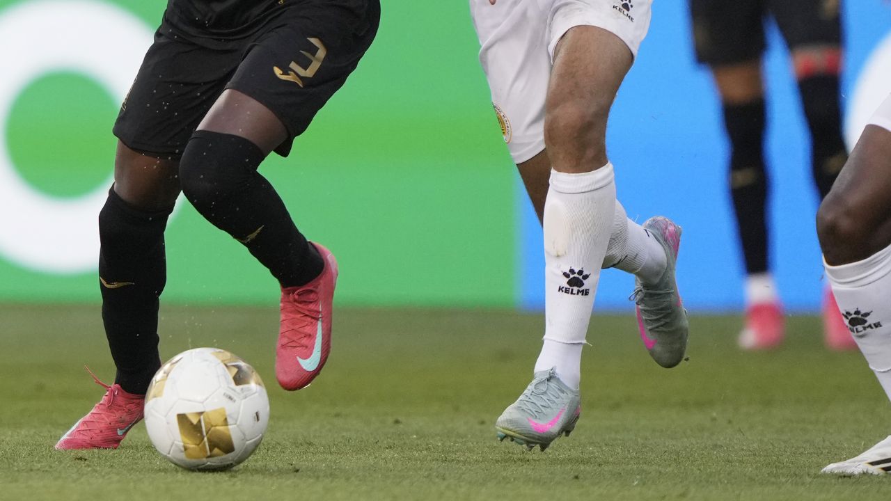 Dalle strade di Willemstad al palcoscenico mondiale: Curaçao fa la storia mentre l’Italia affonda nelle qualificazioni e rischia un nuovo Mondiale da spettatrice