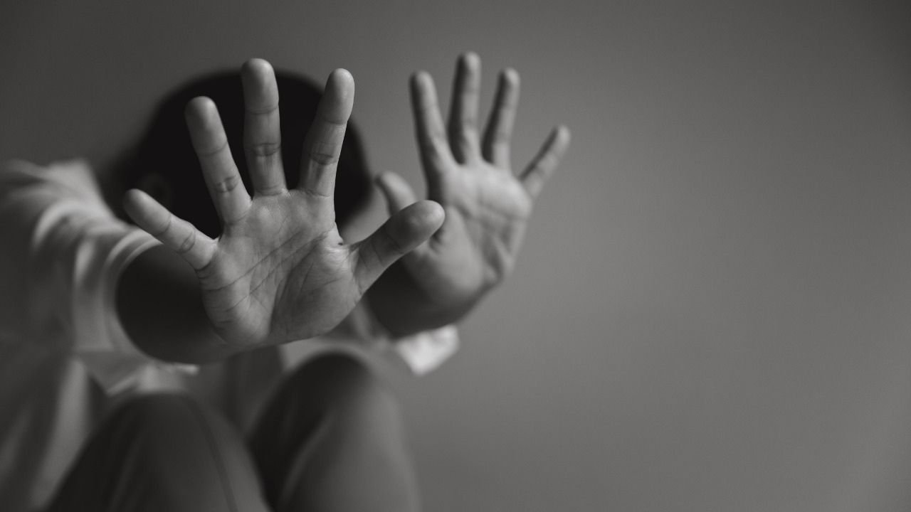 Quando il silenzio fa più male delle ferite: il coraggio di denunciare oltre il 25 novembre