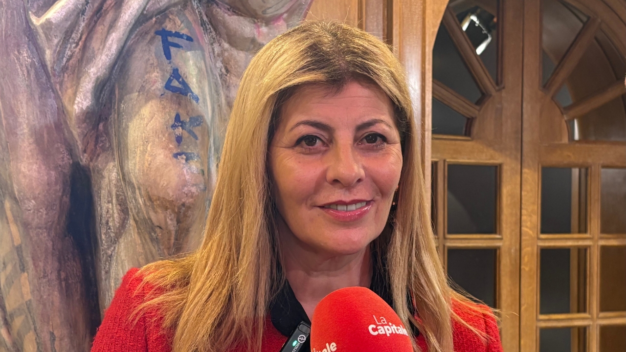 “Mai più sola”, a Reggio Calabria un grande evento contro la violenza di genere. Paola Santelli: “A lavoro per un manifesto concreto a sostegno delle donne”
