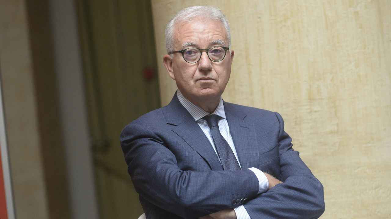 Mantovano e Bernini a Palermo per la cerimonia di riconsegna del Crocifisso restaurato