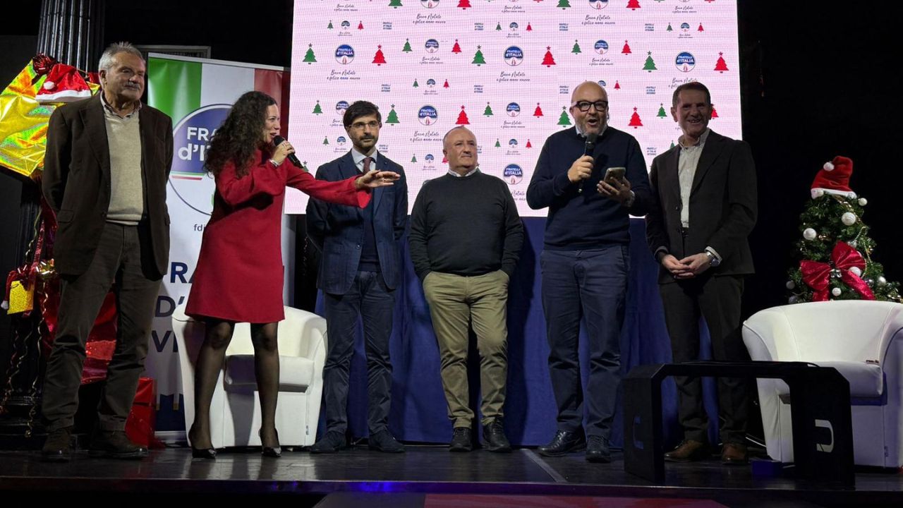 Appartenenza, impegno e solidarietà: Fratelli d’Italia fa il pieno all’evento di Natale