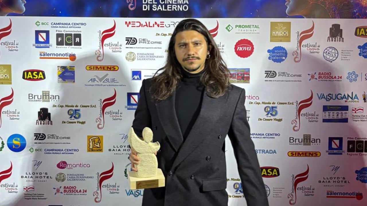 Il trionfo di Rubens Giusberti al Festival internazionale di Salerno con The Mirror of Princes