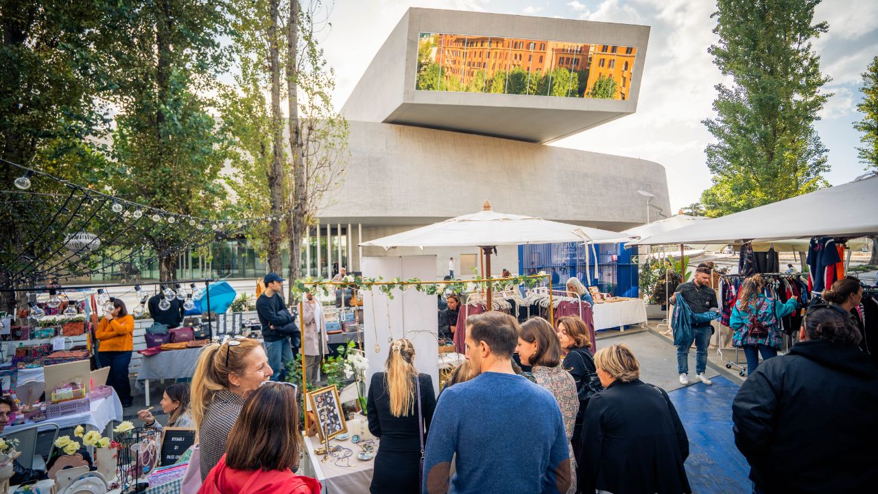 Remira Market al Mediterraneo MAXXI: vintage, artigianato e sostenibilità a Roma