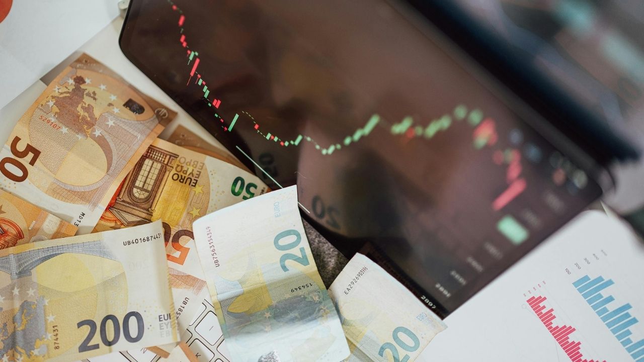 INPS certifica la stagnazione dei salari: il potere d’acquisto non è tornato ai livelli pre-pandemia