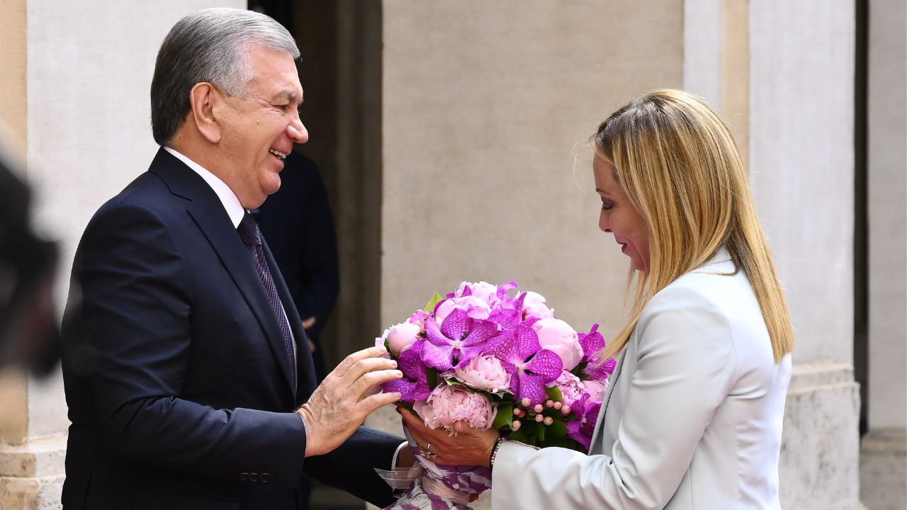 Meloni, tappa a Tashkent dove è stata ricevuta dal Presidente della Repubblica dell’Uzbekistan