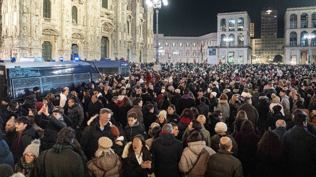 Né ICE né Pasdaran in Italia, Milano scende in piazza. Le Olimpiadi non sono il palcoscenico delle milizie assassine