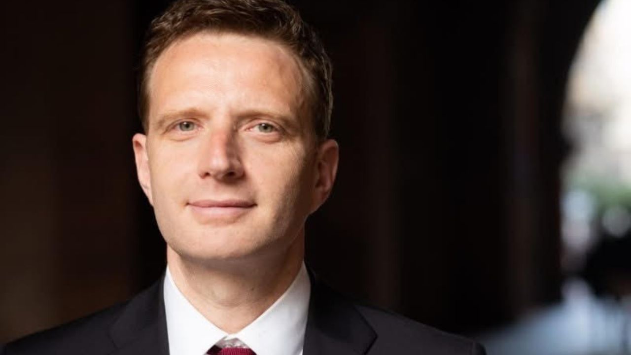 Intervista a Gianluca Passarelli sul Manifesto di Ventotene, la roccia d’Europa contro i nazionalismi